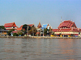 チャオプラヤ川 リバークルーズ